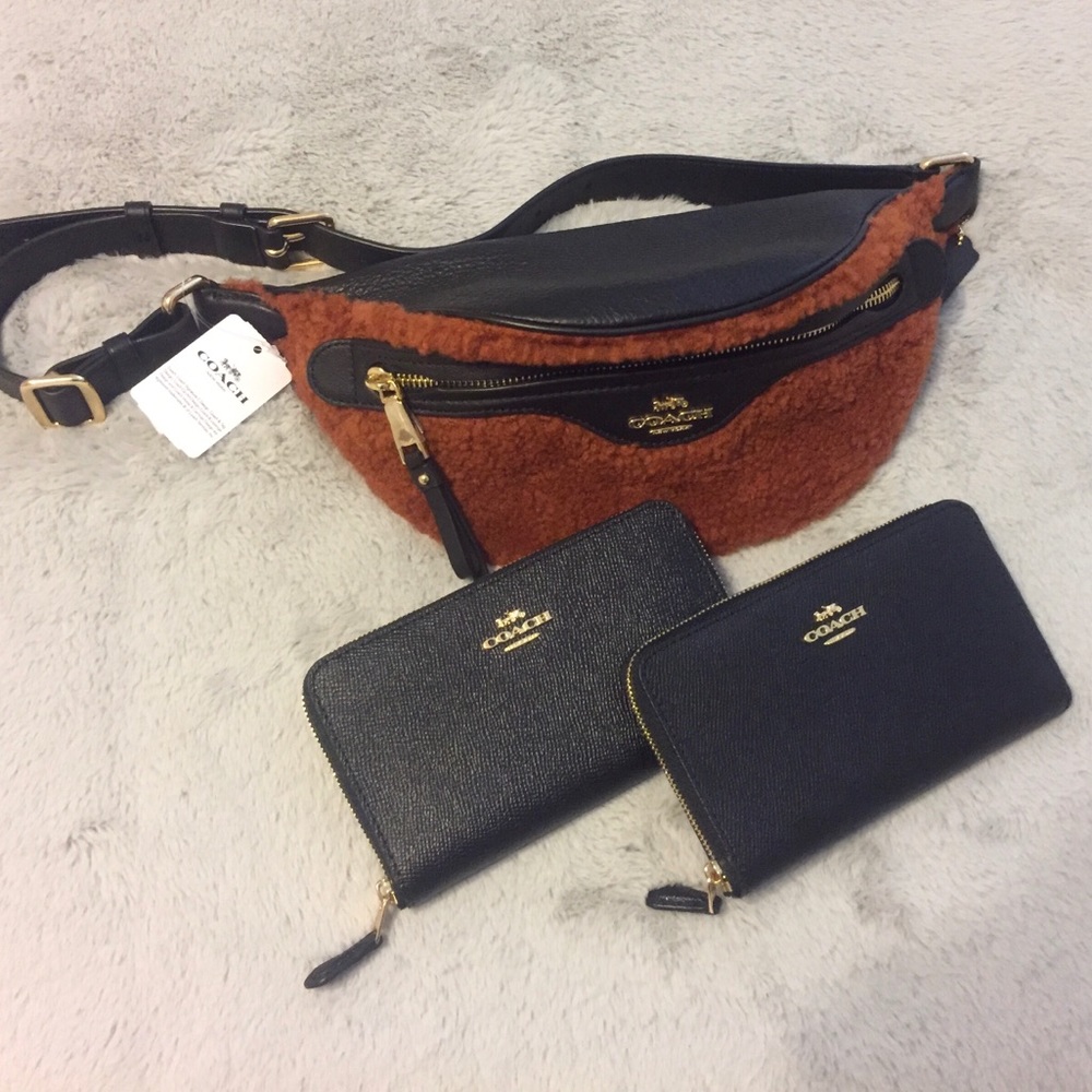 COACH BLACK WALLET
